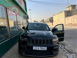 جیپ گراند شیرۆکی